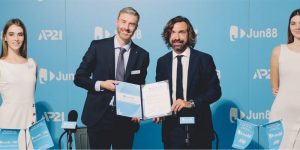 OKVIP tài trợ hoạt động quảng báo cho Andrea Pirlo