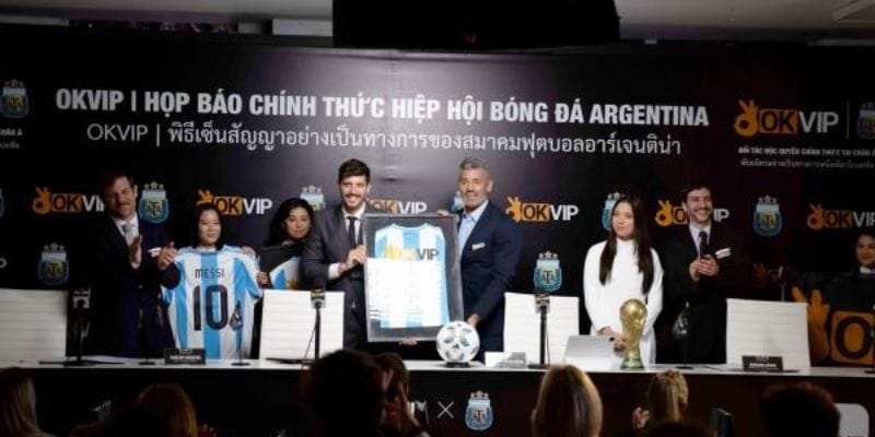 Buổi lễ ký kết giữa AFA Argentina và OKVIP vào tháng 6 năm 2024